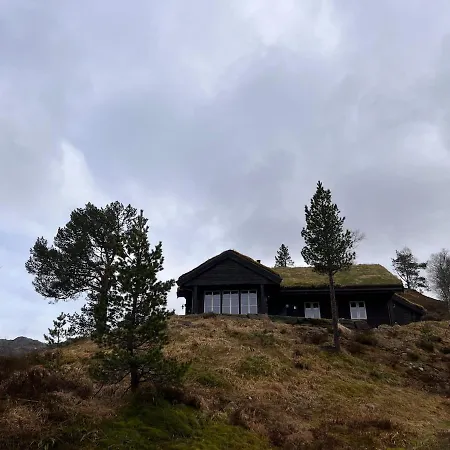 Holiday home Great Family Overlooking Stordalen *