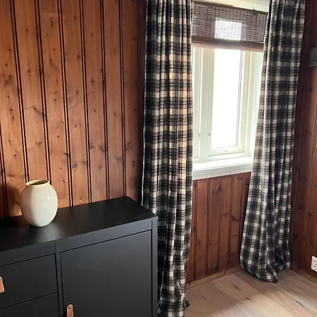 Holiday home Great Family Overlooking Stordalen *
