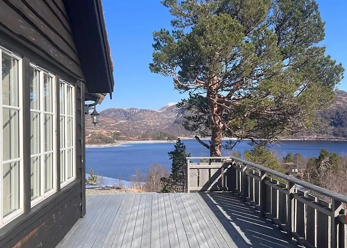 Drom Deg Bort Til Fjells Velkommen Til En Perle Av En Masfjorden